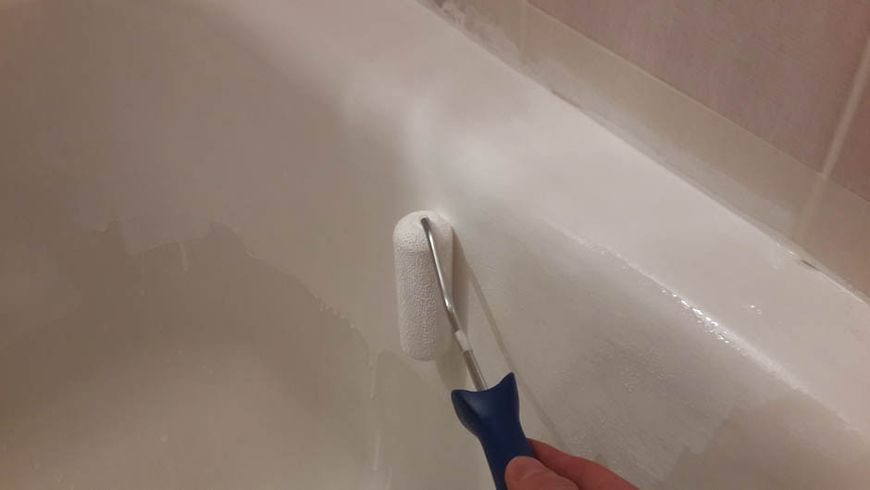 Краска акриловая самовыравнивающаяся для реставрации ванн Plastall Small 900г Белая (Пластол) 1455141796 фото